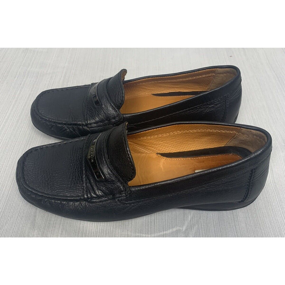 GEOX Respira‎ Size 6 US, 36.5 EU Women Black Leather Loafer Slip On Shoes - Picture 1 of 6